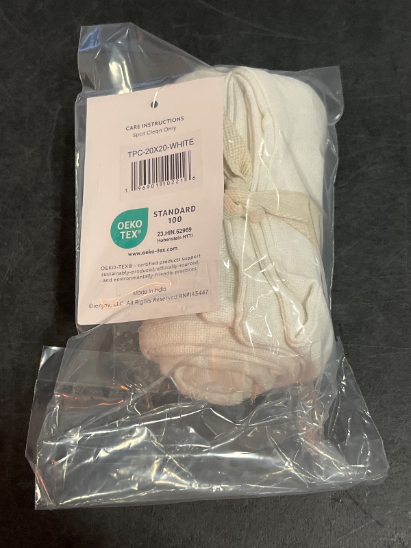 Photo 1 of Oeko-tex Throw Pillow Cover