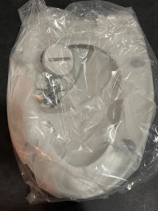 Photo 1 of LUXE TS1008E Elongated Comfort Fit Toilet Seat with Slow Close, Quick Release Hinges, and Non-Slip Bumpers (White)