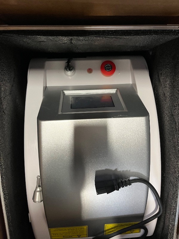 Photo 1 of Tattoo Remover Machine, 1000W Facial Beauty Machine for Eyebrow Pigment Removal with Three Pulse Energies for Beauty Salons Remove Tattoos Tattooed Eyebrows Color Spots
