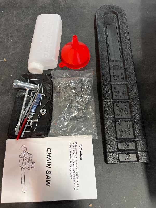 Photo 1 of 20 Inch Gas Chainsaw 52CC 2KW Petrol Chainsaws 2-Stroke Engine Chainsaw Chain Saw Set for Cutting Wood Outdoor Home Farm (Red)