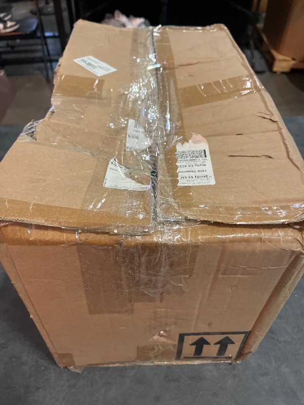 Photo 1 of 20 Inch Gas Chainsaw 52CC 2KW Petrol Chainsaws 2-Stroke Engine Chainsaw Chain Saw Set for Cutting Wood Outdoor Home Farm (Red)