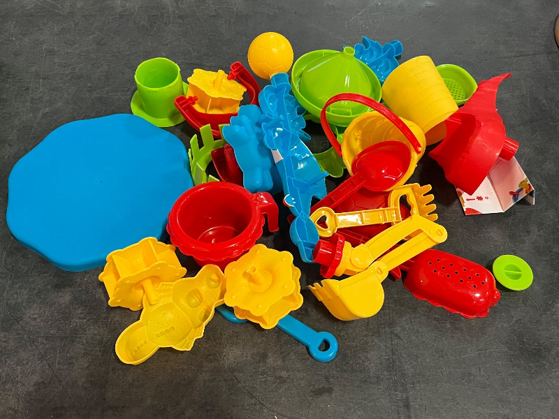 Photo 1 of Lucky Doug Kids Sand Water Table Toys, 3 in 1 Sensory Activity Play Table for Toddlers Age 2-5