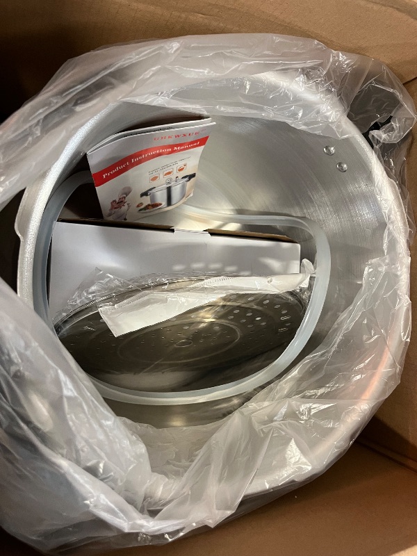 Photo 1 of 25 Quart Pressure Canner Cooker & pressure canners for canning & water bath canner | Pressure Gauge & Pressure Regulator | Induction Compatible & Pressure release 13 PSI (+/- 5%)