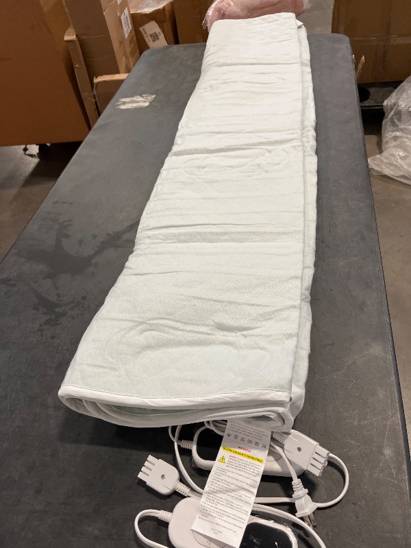 Photo 1 of Heated Mattress Pad Full, Machine Washable Electric Mattress Pad w/Dual Controller, 9 Heat Settings & 9H Auto Shut-Off, Overheat Protection, Fit Up to 10”, Bed Warmer, 75” x 54”, White
