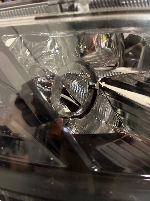 Photo 1 of Headlight Assembly w/Bulbs Fits For 2010 2011 2012 Ford Fusion Right Passenger Side Projector Headlamps, OE# 9E5Z13008B, 9E5Z13008A (RH)
