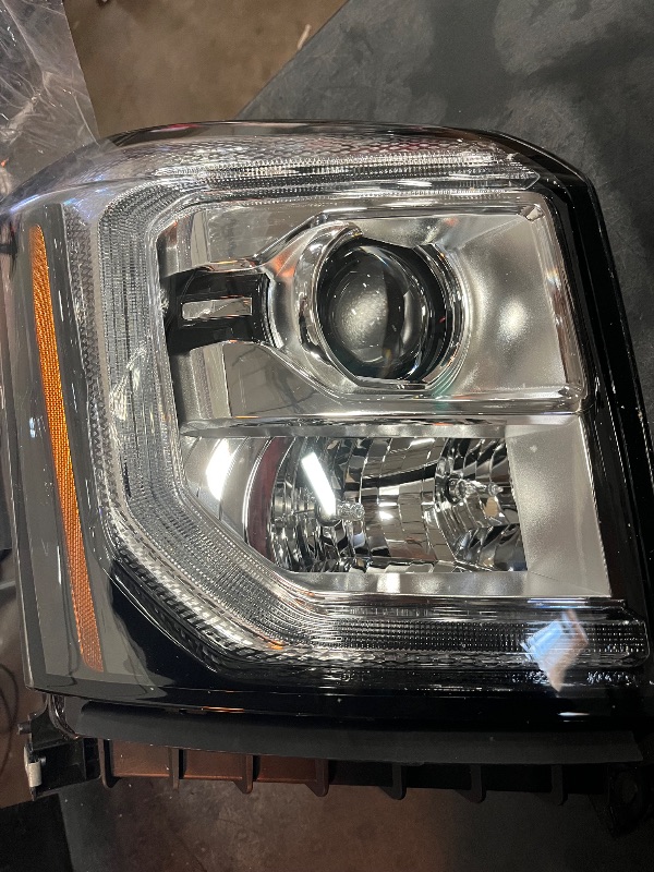 Photo 1 of Headlight Compatible With GMC Yukon 2015-2017