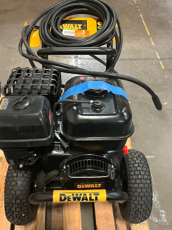 Photo 1 of 4400 PSI 4.0 GPM Gas Cold Water Pressure Washer with 420cc Engine 