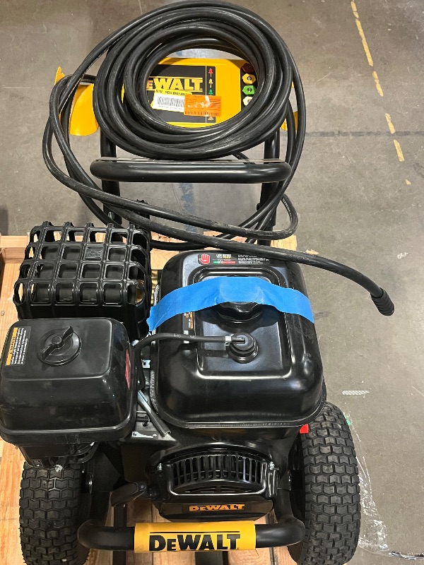 Photo 1 of 4400 PSI 4.0 GPM Gas Cold Water Pressure Washer with 420cc Engine 