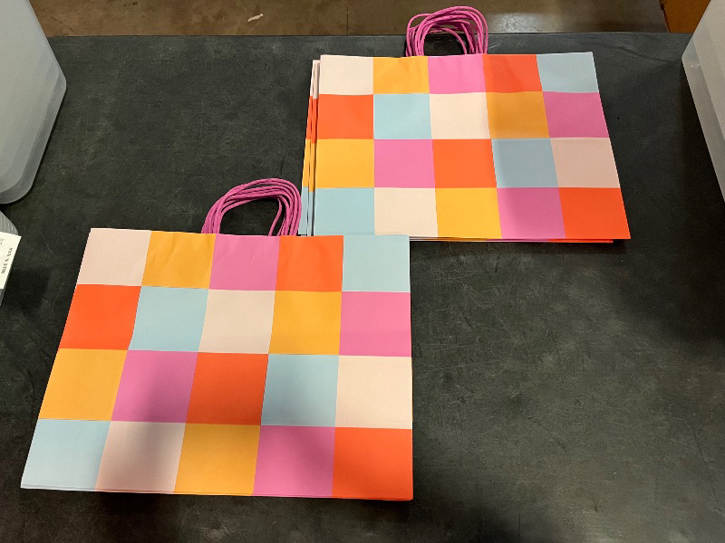 Photo 1 of 12 Pack Large 6" Vogue Bag Chessboard Gusset ($3 each) 