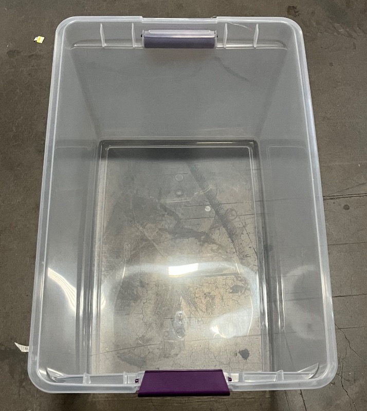 Photo 1 of 66Qt ClearView Latch Box
