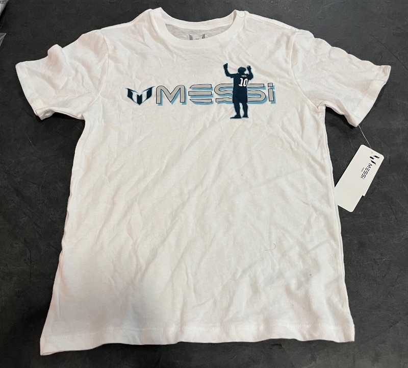 Photo 1 of (L) Boys' Messi Cheer Short Sleeve Graphic T-Shirt - White L