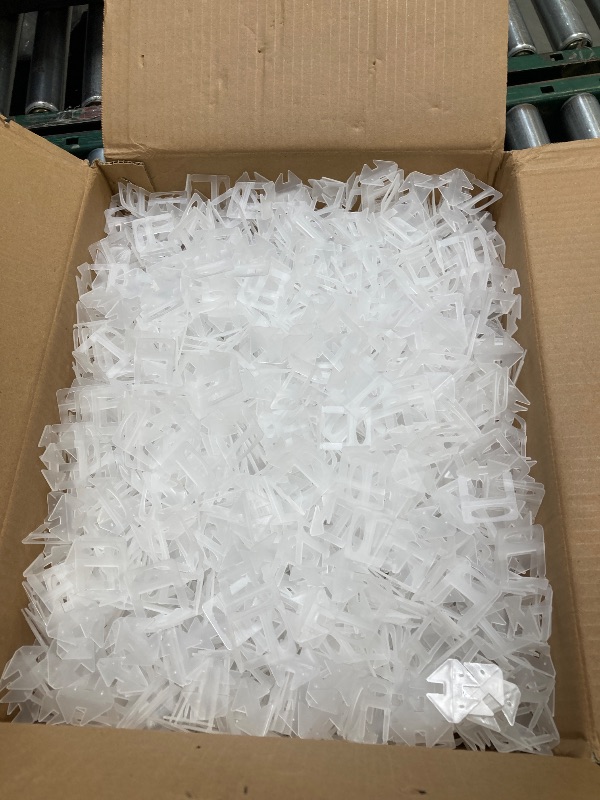 Photo 1 of Tile Leveling System Clips 1/32" Tiles Leveler Spacers 1mm Tile Tools Set 2000pcs Tile Leveling for Professional Ceramic Stone Installation