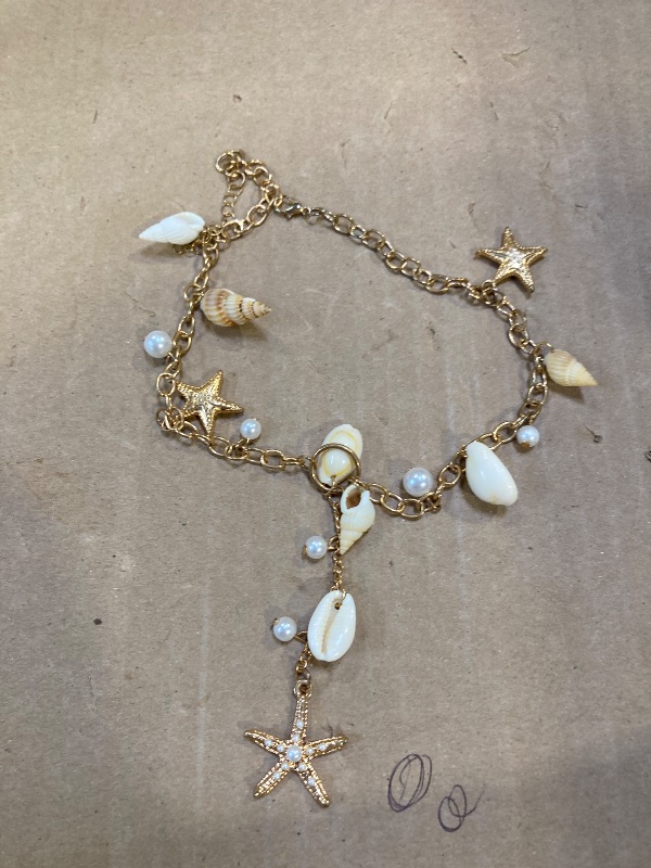 Photo 1 of JeVenis Starfish Shells Necklace Choker Mermaid Costume Beach Accessories Jewelry for Women Seashells Starfish Pearl Summer Beach Gifts for Women