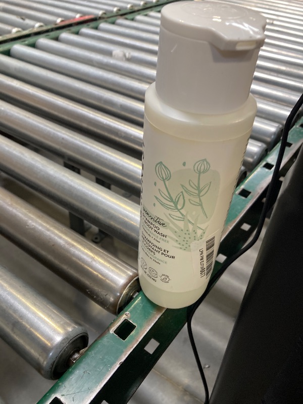 Photo 1 of The Honest Company 2-in-1 Cleansing Shampoo + Body Wash for Sensitive Skin | Gentle for Baby | Naturally Derived, Tear-free, Hypoallergenic | Fragrance Free, 18 fl oz