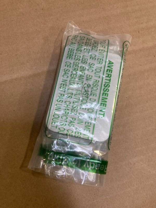 Photo 1 of ILEAF Titanium Alloy Daily Mini Pocket Utility Knife with 10 Replaceable Blades, Ultra Compact and Lightweight