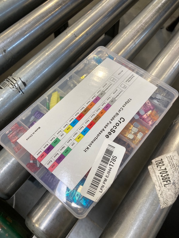Photo 1 of CrocSee 120 Pieces - Car Fuses Assortment Kit, Blade-Type Automotive Fuses - Standard & Mini Size (2A/3A/5A/7.5A/10A/15A/ 20A/25A/30A/35A/40A), Replacement Fuses for Car/RV/Truck/Motorcycle/Boat