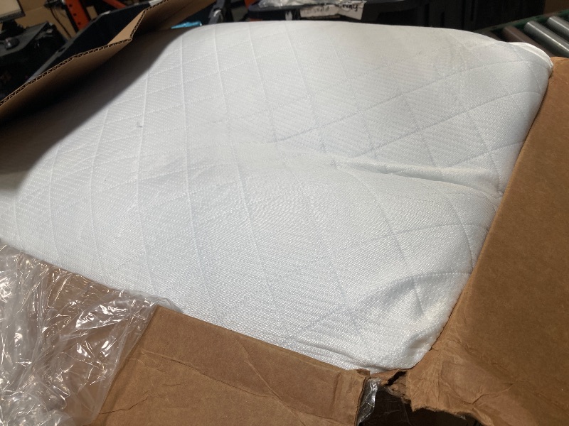 Photo 1 of  CISTNYS 3” Cooling Memory Foam Mattress Topper Queen 