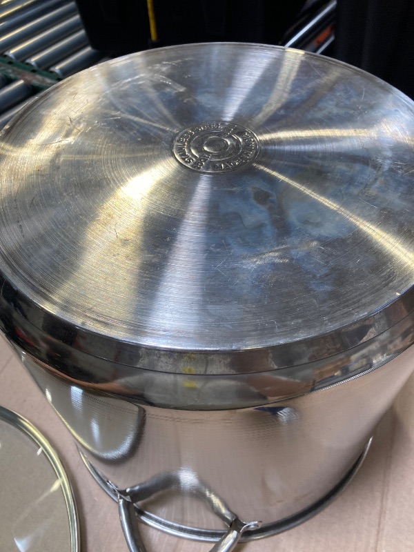 Photo 1 of Mainstays Stainless Steel 20-Quart Stock Pot with Glass Lid. 