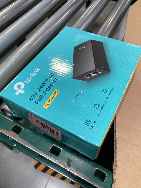 Photo 1 of TP-Link TL-PI4824G 48V/24W DC Passive PoE Injector | Gigabit PoE Adapter | Plug & Play | Up to 100 Meters (325 feet) | Desktop/Wall-Mount | UL Certified