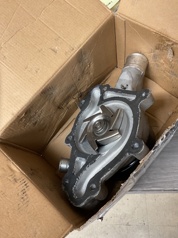Photo 1 of TUCAREST AW7160 Professional Water Pump Kit With Gasket (For 3.9L/5.2L/5.9L) Compatible With 93-98 Je-ep Grand Cherokee/Do-dge B150 D150 W150 B2500 B3500 Dakota Durango Ram 1500 2500 3500