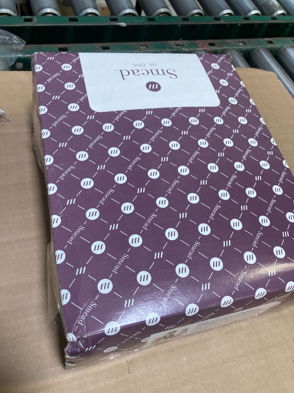 Photo 1 of Smead End Tab Fastener File Folder with Full Pocket, 2 Fasteners, Reinforced Straight-Cut Extended Tab, Letter Size, Manila, 50 per Box (34101)