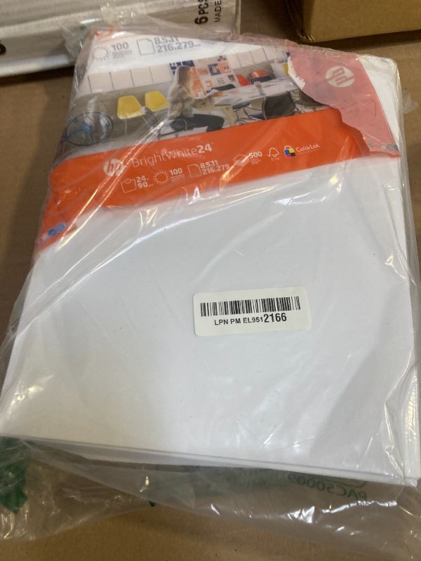 Photo 1 of Hp  | 8.5 x 11 Paper | BrightWhite 24 lb |1 Ream - 500 Sheets| 100 Bright | Made in USA - FSC Certified | 203000R