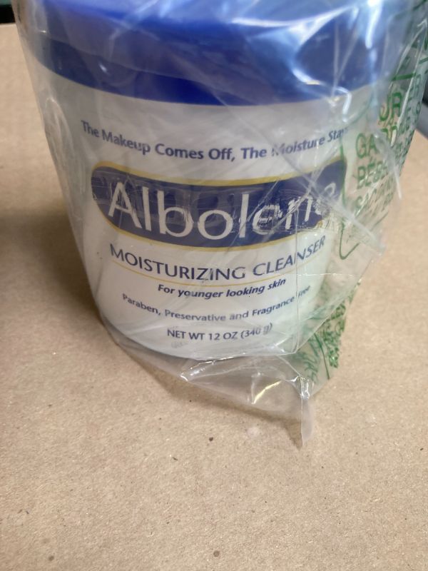 Photo 1 of Albolene Face Moisturizer & Makeup Remover - Fragrance-Free Cleansing Balm with Beta-Carotene - Hydrating Facial Cleanser for Soft, Supple Skin - Gently Removes Makeup & Dirt - 12 oz