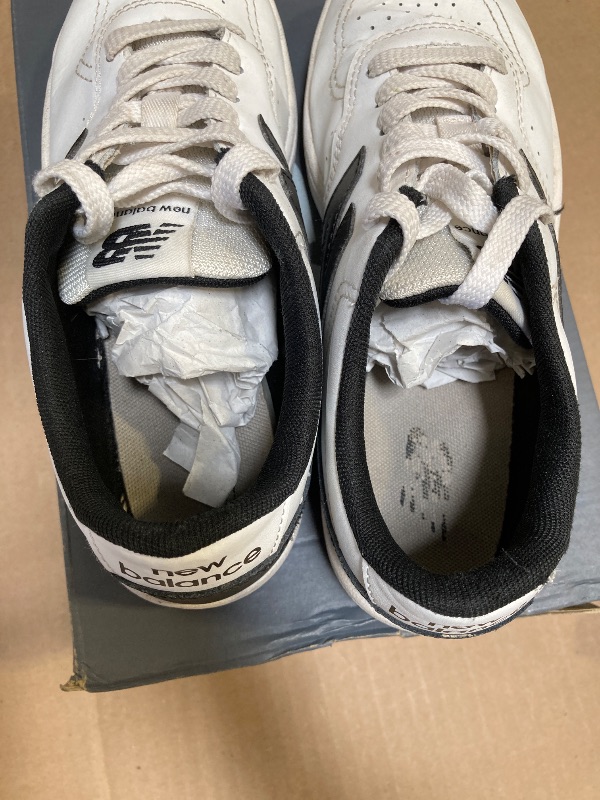 Photo 1 of New Balance unisex-child Bb80 V1 Lace-up- SIZE 5.5
