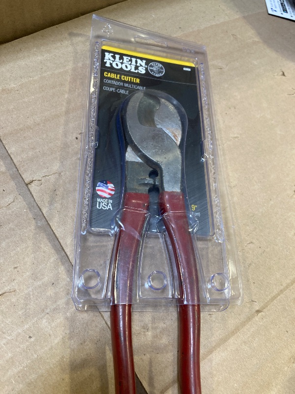 Photo 1 of Klein Tools 63050 Cable Cutter, Made in USA, Heavy Duty Cutter for Aluminum, Copper, and Communications Cable