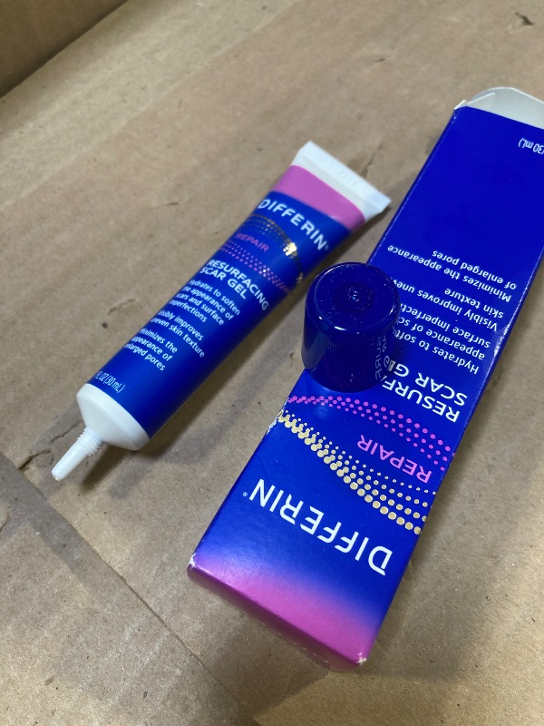 Photo 1 of Differin Gel Acne Scar Spot Treatment for Face, Resurfacing Scar Gel, Gentle Skin Care for Acne Prone Sensitive Skin, 1 Oz (Packaging May Vary)