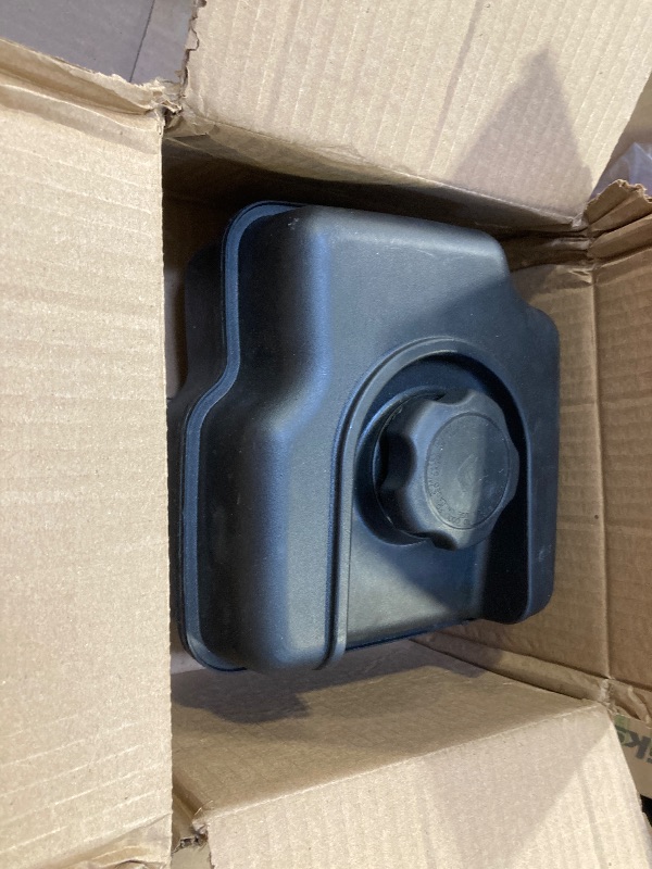 Photo 1 of Fuel Tank with Cap Compatible with 799863 B&S Most 121000, 122000 Model Engines Replaces# 799863 694260 698110 695736 697779
