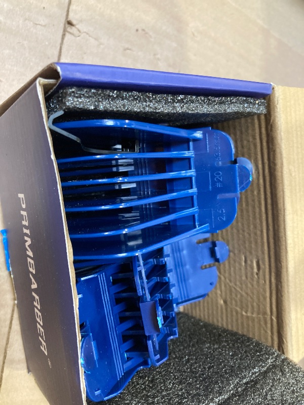 Photo 1 of Clipper Guards for Wahl 10 12 14 16 18 20 Hair Clipper Guards 6pcs Extra Long Clipper Guard Attachments 2.5 Inch Clipper Guides Multiple Sizes Universal 2.5", 2.25", 2", 1.75", 1.5", 1.25" (Blue)