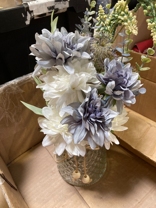 Photo 1 of Der Rose Fake Flowers in Vase Silk Artificial Navy Blue Flowers Arrangements with Glass Vase for Dinning Coffee Table Centerpieces Home Kitchen Farmhouse Wedding Decor