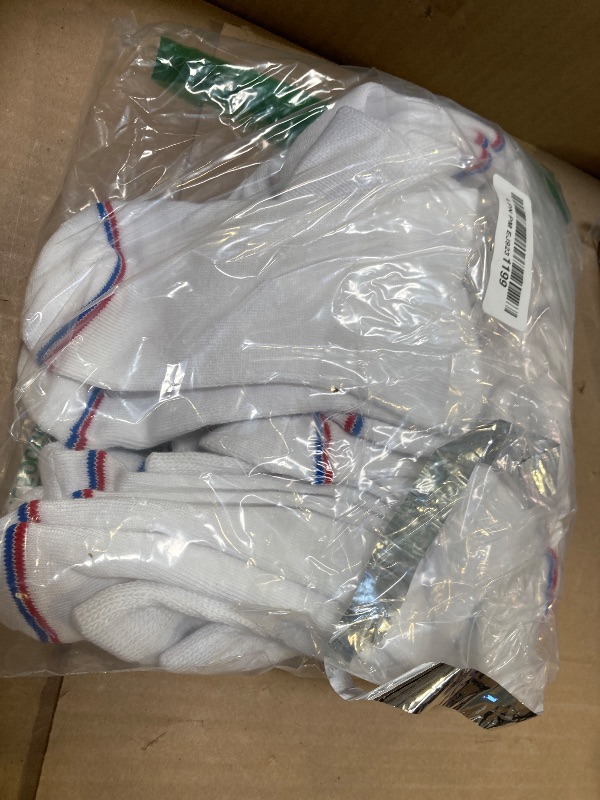 Photo 1 of MediPEDS Quarter Socks with Non-Binding Top and Cushion,  White (8-Pairs), Shoe Size: Men's 6-9 Women's 6-10