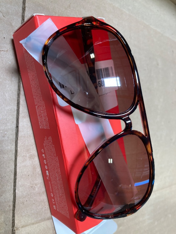 Photo 1 of livho Trendy Polarized Aviator Sunglasses Women Men, Retro Sun Glasses for Women Men 2025, Oversized UV Protection Shades