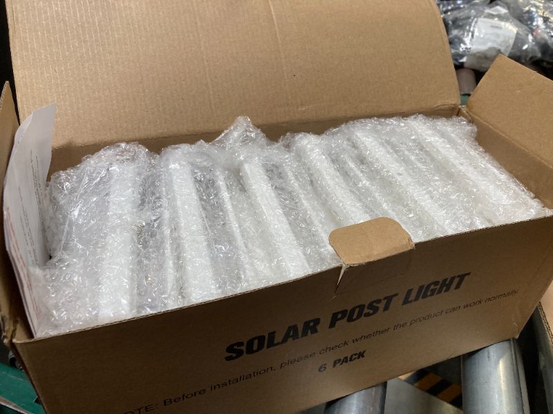 Photo 1 of APONUO Solar Post Cap Lights,IP64 Waterproof 16 Bright LEDs Outdoor Lighting for Deck,Fence,Patio,Garden,Yard,2 Modes,Long-Lasting Solar-Powered Lights for Posts 4x4 5x5 5.5x5.5,White 6-Pack