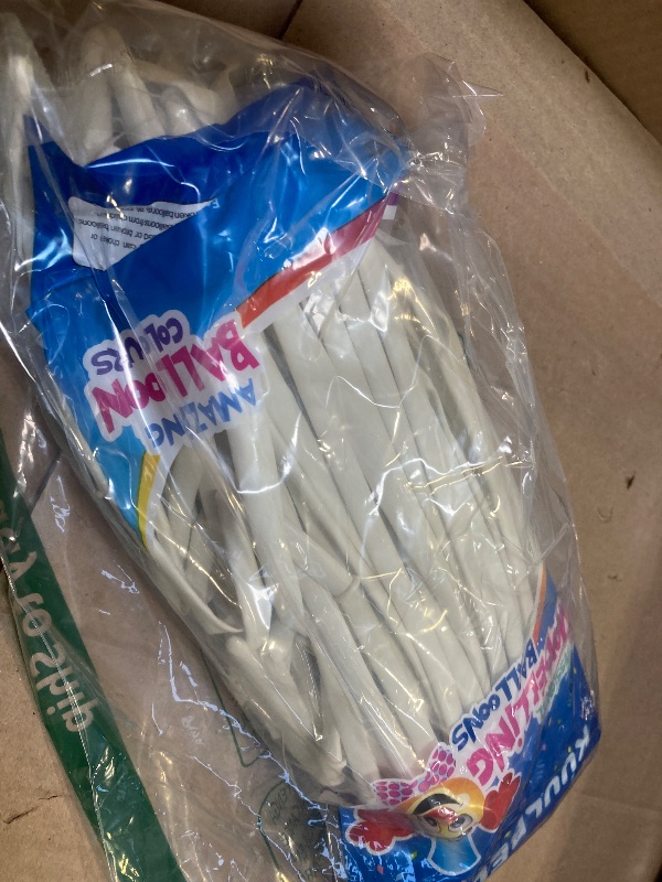 Photo 1 of 100Pcs 260 Balloons White Long Balloons for Balloon Garland Thickening Skinny Latex Twisting Balloon for Animals Modeling Christmas Birthday Wedding Party Decorations