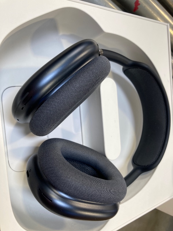 Photo 1 of Apple AirPods Max Wireless Over-Ear Headphones, Pro-Level Active Noise Cancellation, Transparency Mode, Personalized Spatial Audio, USB-C Charging, Bluetooth Headphones for iPhone - Midnight