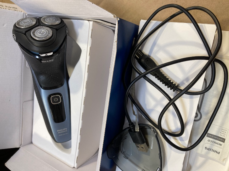 Photo 1 of Philips Norelco Shaver 3600 Series, Wet and Dry Electric Shaver, P-Cap, Travel Pouch, Storm Blue, Model S3243/91