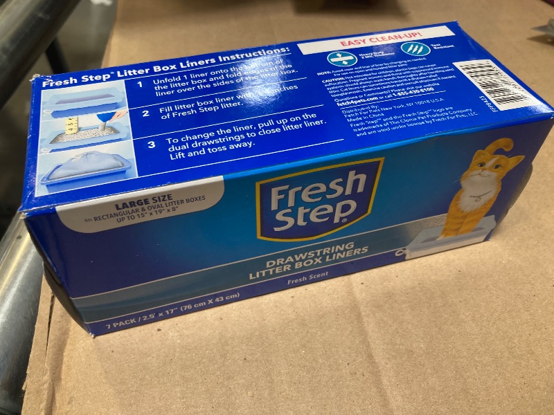 Photo 1 of Fresh Step Drawstring Cat Litter Box Liners, Fresh Scent, Size Large,2.5"x17" - 7 Count | Kitty Litter Bags, Cat Litter Liners for All Cats To Keep Your Home Clean