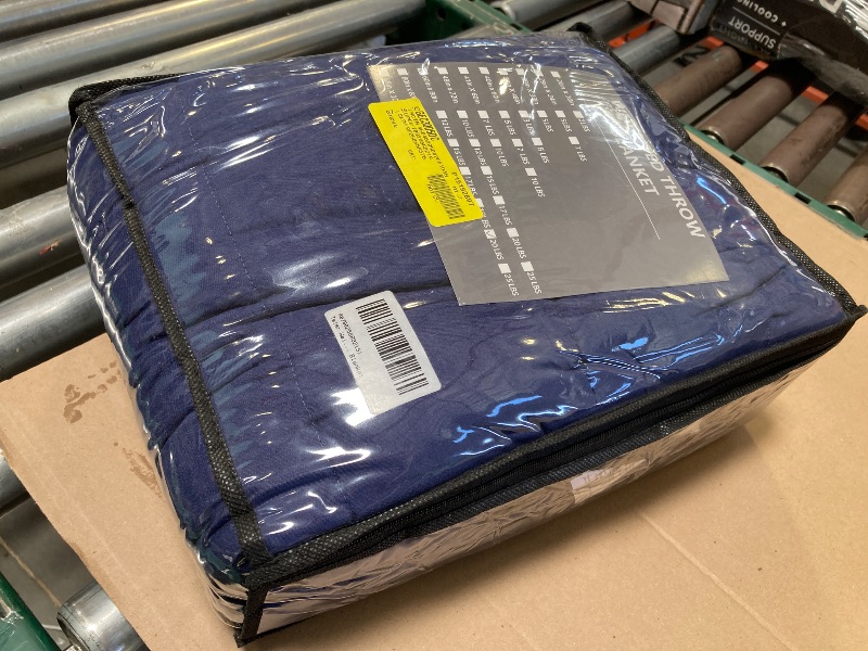 Photo 1 of 18lb Queen 60x80in Weight Blanket Blue