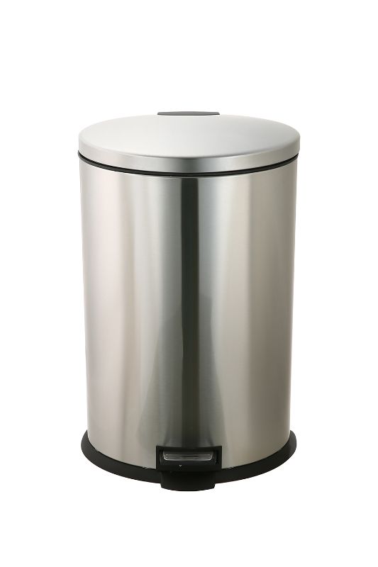 Photo 1 of Better Homes & Gardens 10.5 Gallon Trash Can Oval Kitchen Step Trash Can Stainless Steel
