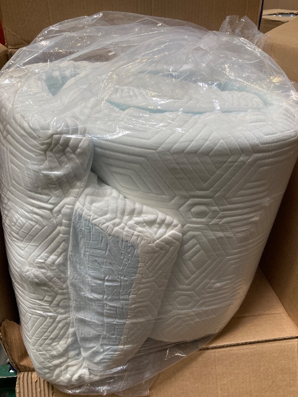 Photo 1 of Mattress Topper -- Twin XL