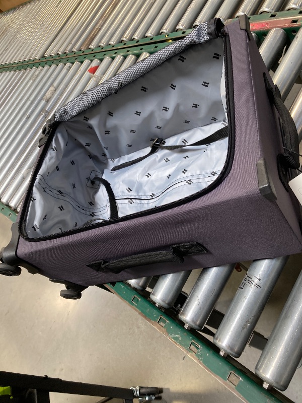 Photo 1 of USED--it luggage MaXpace 22" Softside UltraLight Carry-On Spinner, Magnet
