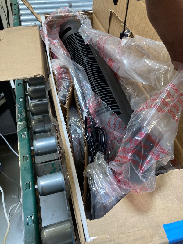 Photo 1 of 28Inch Tower fan 