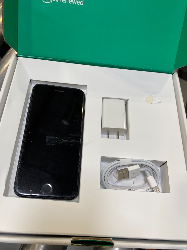 Photo 1 of Apple iPhone SE 3rd Gen, 64GB, Midnight - Unlocked (Renewed Premium)