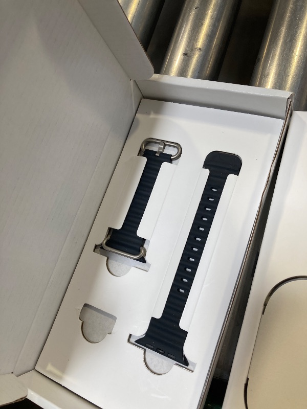 Photo 1 of Apple Watch Ultra [GPS + Cellular 49mm] Titanium Case with Midnight Ocean Band, One Size (Renewed Premium)