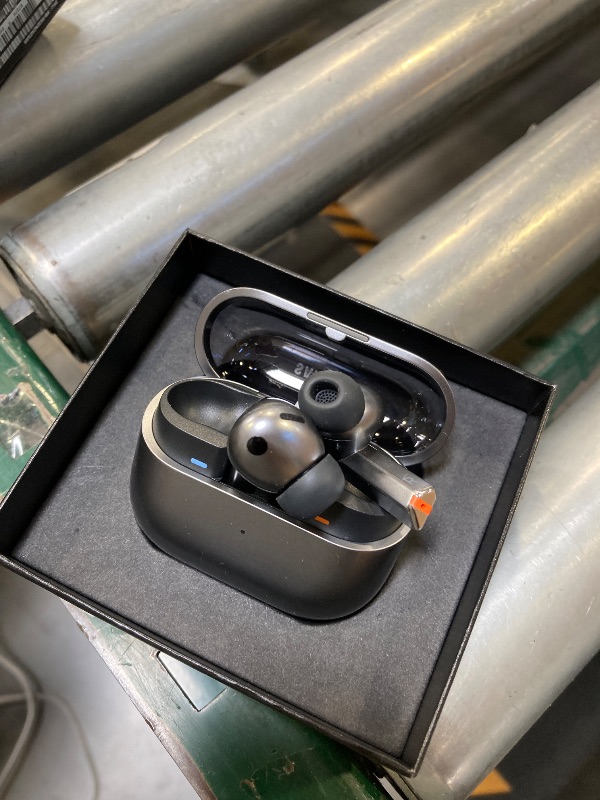 Photo 1 of Samsung Galaxy Buds 3 Pro AI True Wireless Bluetooth Earbuds, Noise Cancelling, Sound Optimization, Redesigned Comfort Fit, Silver [US Version, 