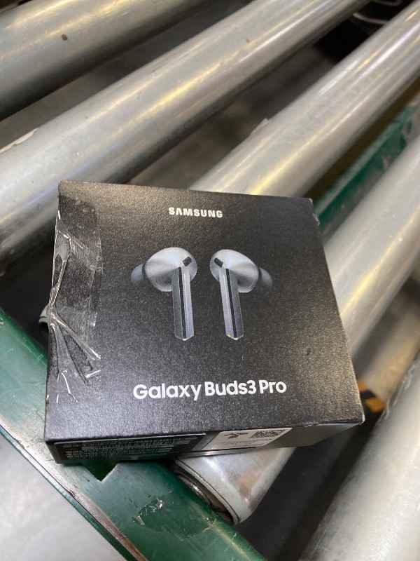 Photo 1 of Samsung Galaxy Buds 3 Pro AI True Wireless Bluetooth Earbuds, Noise Cancelling, Sound Optimization, Redesigned Comfort Fit, Silver [US Version, 