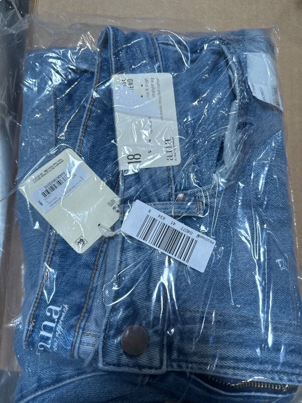 Photo 1 of a.n.a Womens Mid Rise Boyfriend Jean size 18
